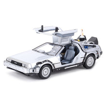 Load image into Gallery viewer, Welly 1:24 DMC-12 DeLorean Time Machine Back to the Future Car Static Simulation Diecast Alloy Model Car
